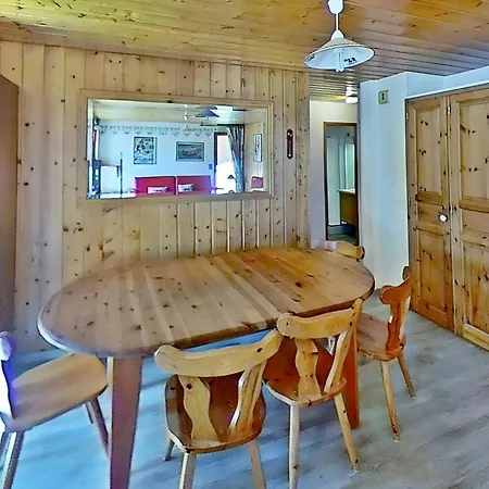 Casa-le Chargalon N° 11 *